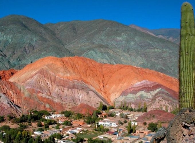 Humahuaca con Hornocal